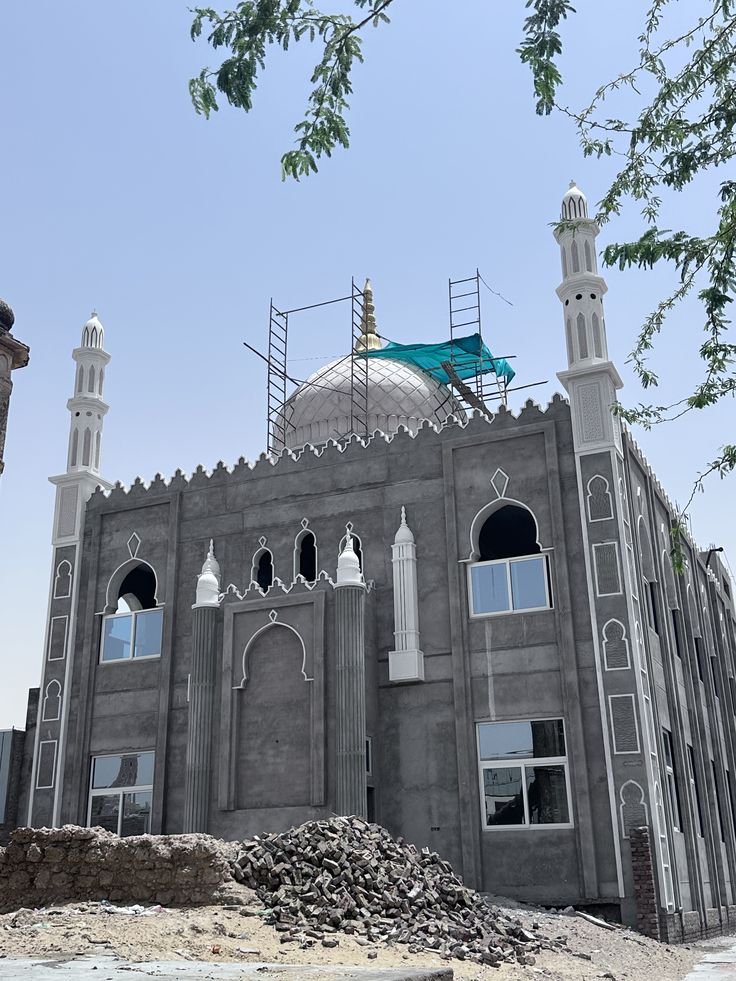 إنشاء مسجد جديد وفق المخططات الهندسية